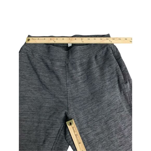 Nice beautiful pull on LULULEMON size 8 Women's Joggers Pants grey Good Conditio - Picture 8 of 8